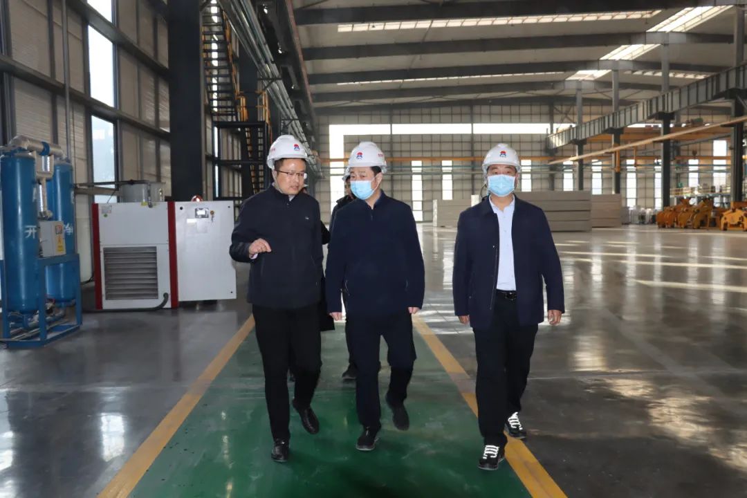 增信心、鼓干勁！副市長(zhǎng)王志峰到公司調(diào)研節(jié)后復(fù)工復(fù)產(chǎn)工作